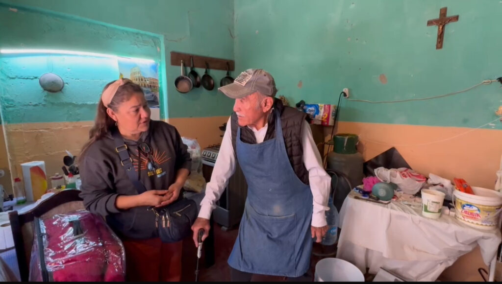 Sol y Luz Volunteers